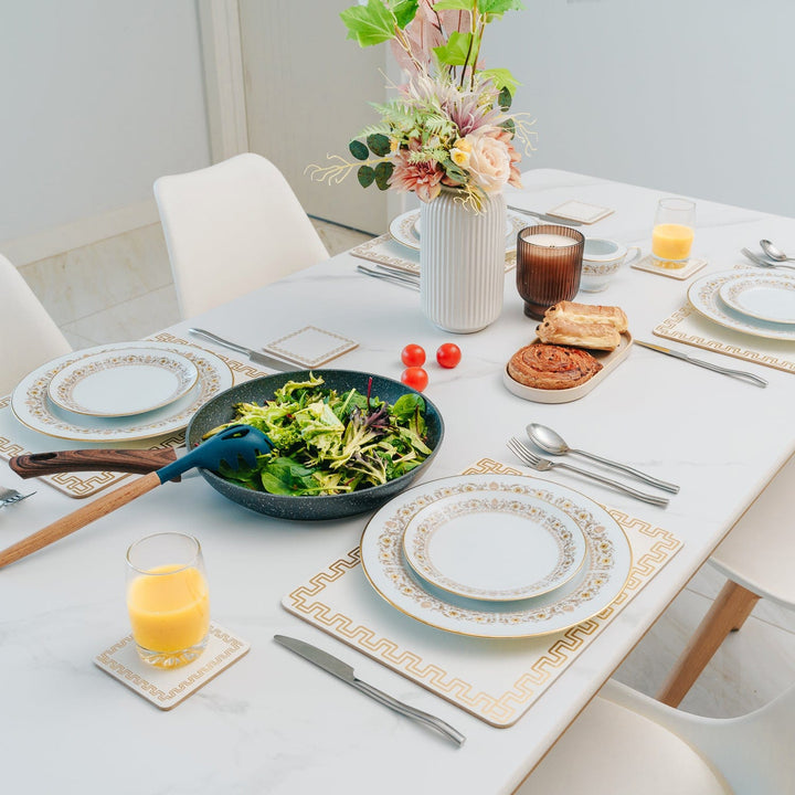 Clevinger dining placemat Clevinger Set of 4 MD Placemats Gold Border