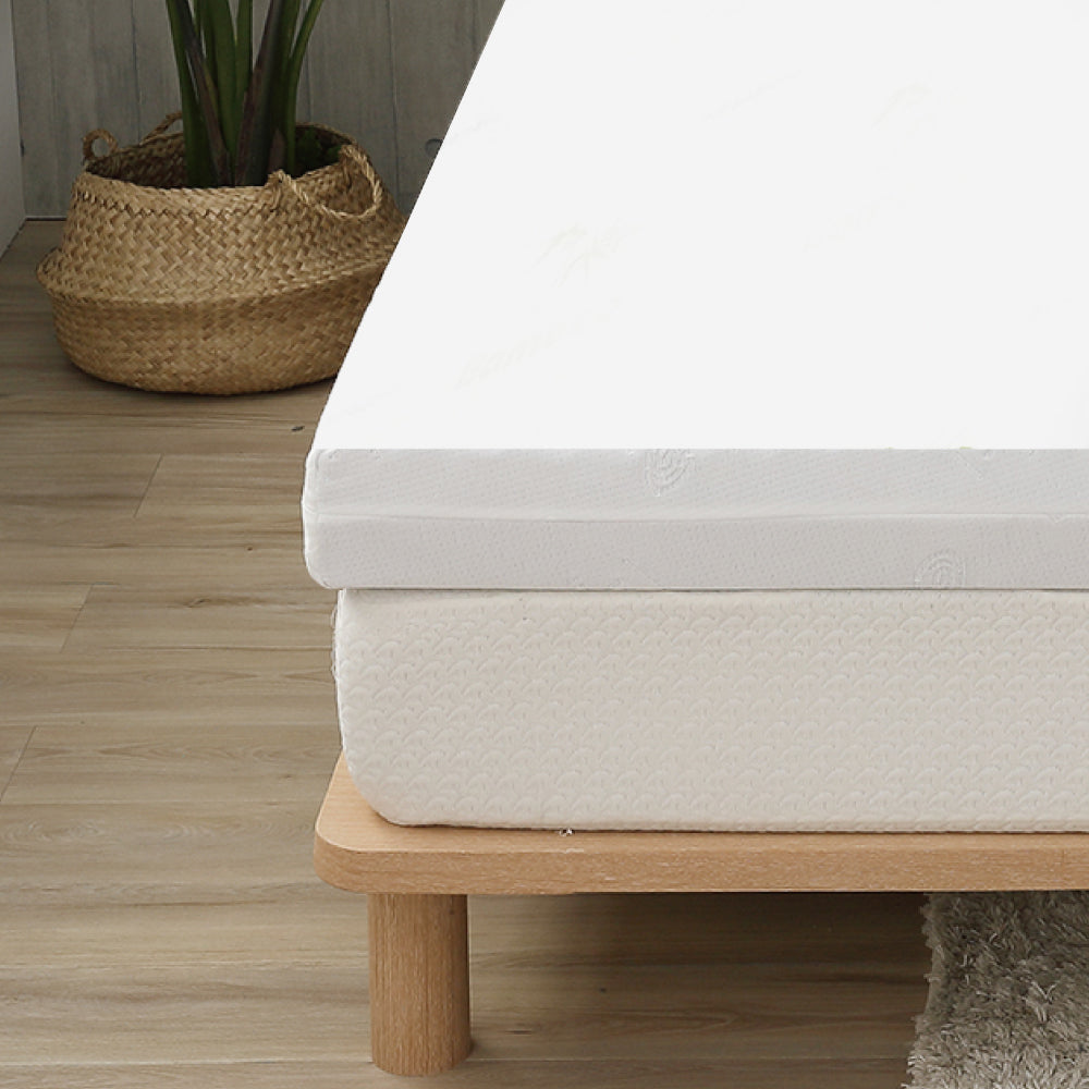 8cm Breathable Cooling Memory Foam Mattress Topper with Bamboo Cover - Queen Size