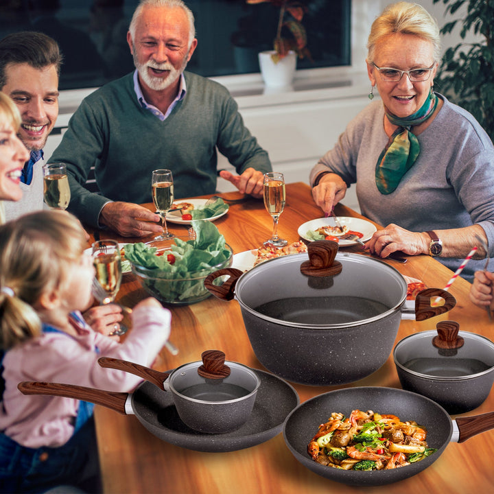 Clevinger 24cm Non-Stick Casserole Cookware Dish