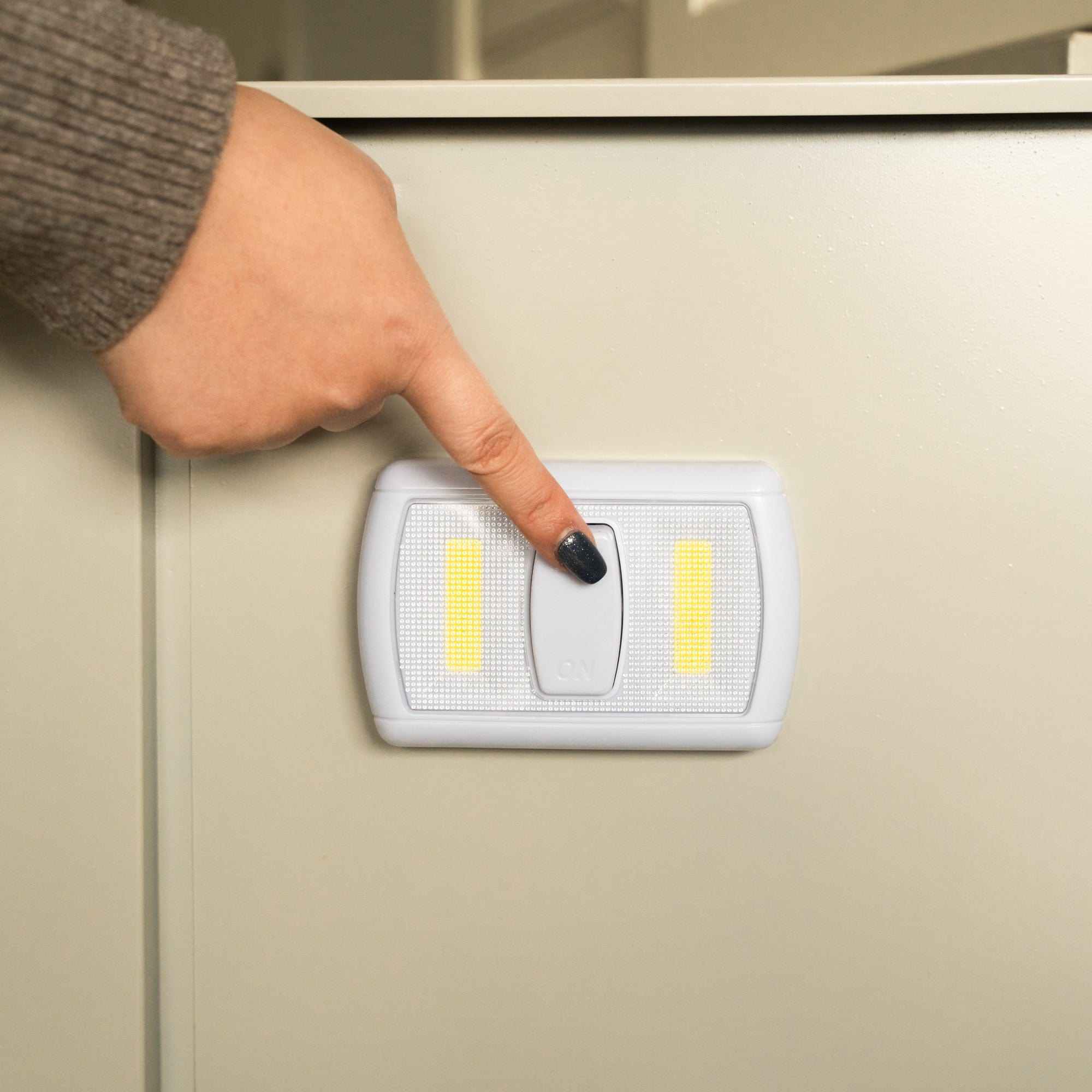 Remote Controlled Light Switch - Brillar Cordless Lights – Online Homewares
