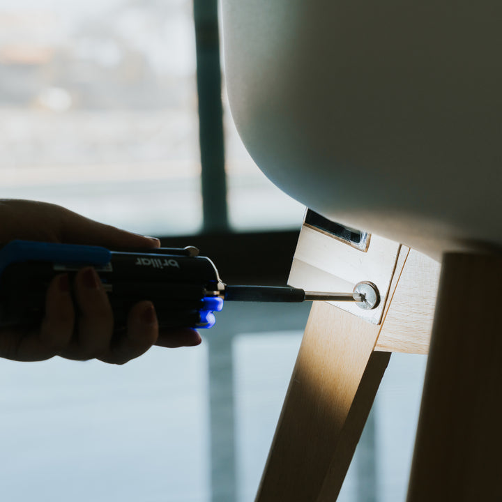 Brillar 8 in 1 Multifunction Screwdriver With LED Light