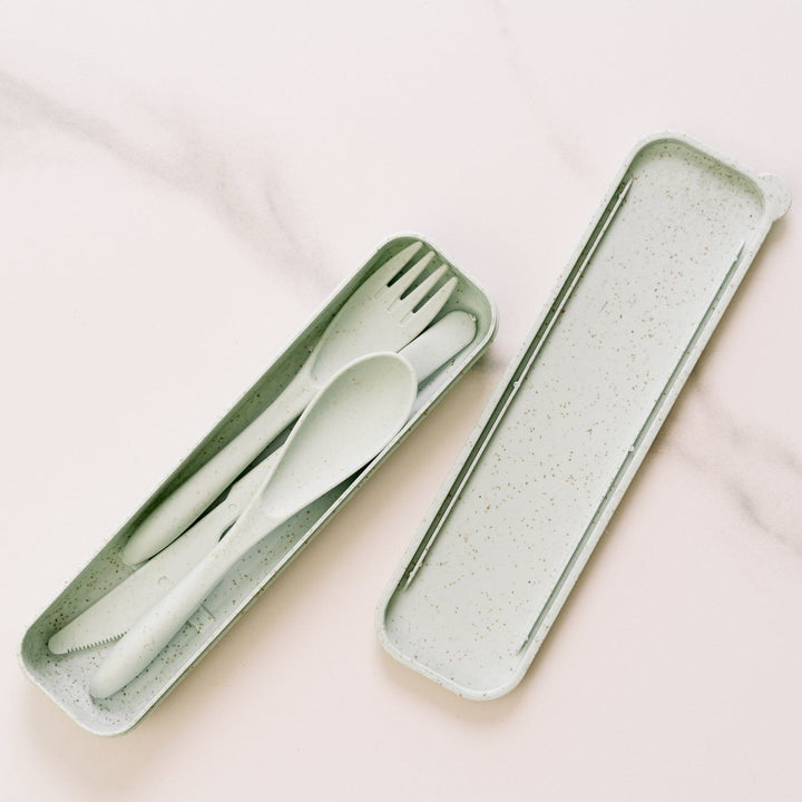 Living Today cutlery set Clevinger Reusable Wheat Straw Fibre Cutlery Set with Case - Green