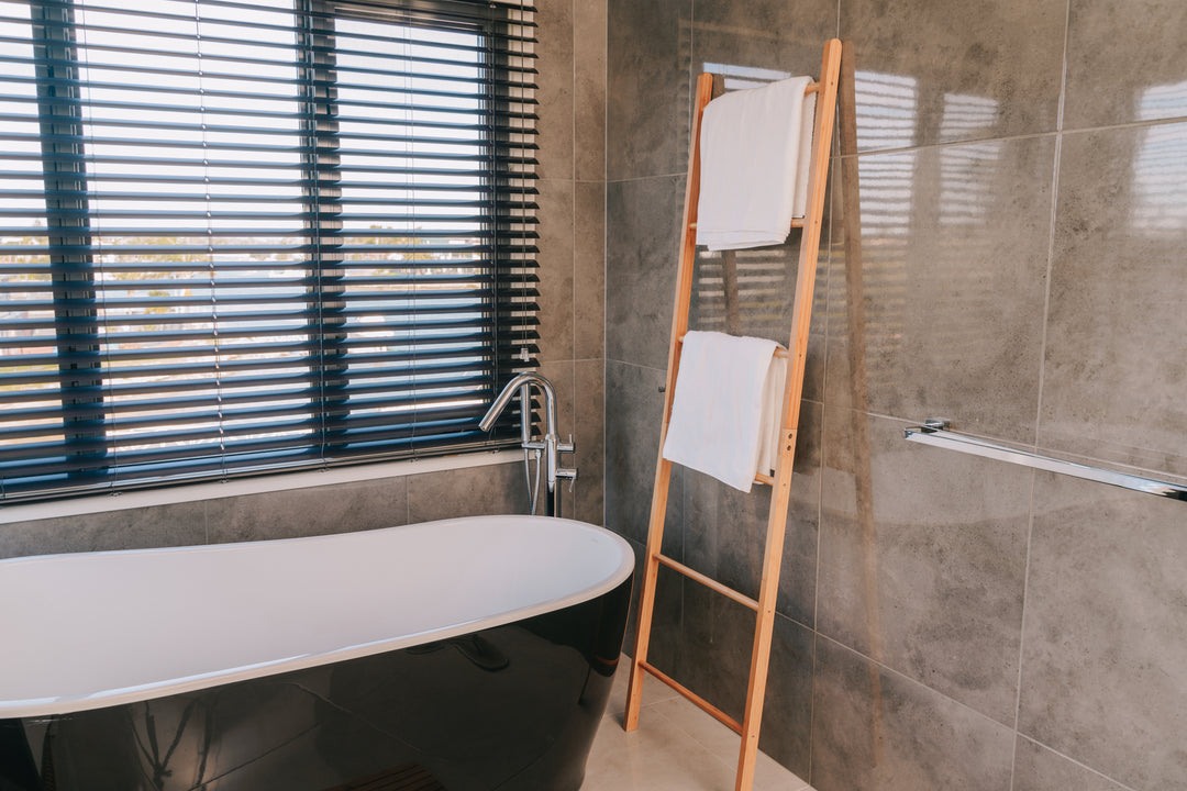 180cm 6 Steps Bamboo Towel Ladder