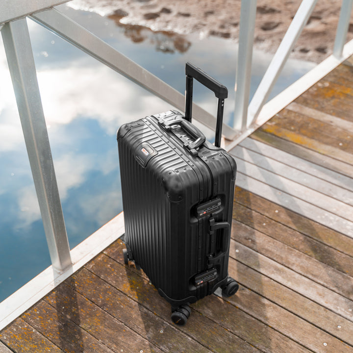 Flightmode Travel Suitcase Cabin-Black