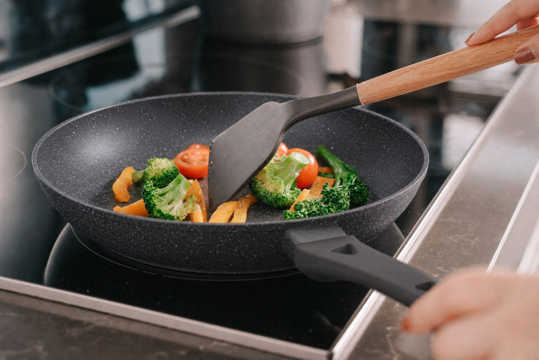 8 Pcs Clevinger Non-Stick Cookware Set