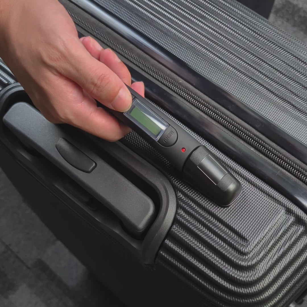 3 pcs 20"/24"/28" Digital Weighing Scale and USB Charging Port Lightweight Luggage Suitcase Blue